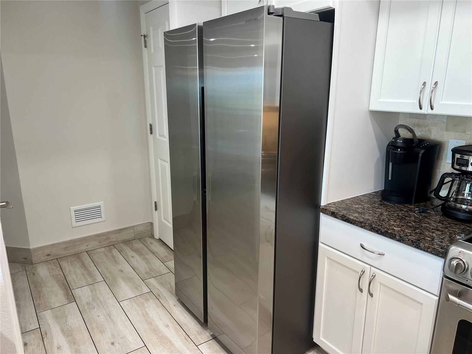 1001 POINT OF ROCKS RD #512, SARASOTA, FL — photo 15