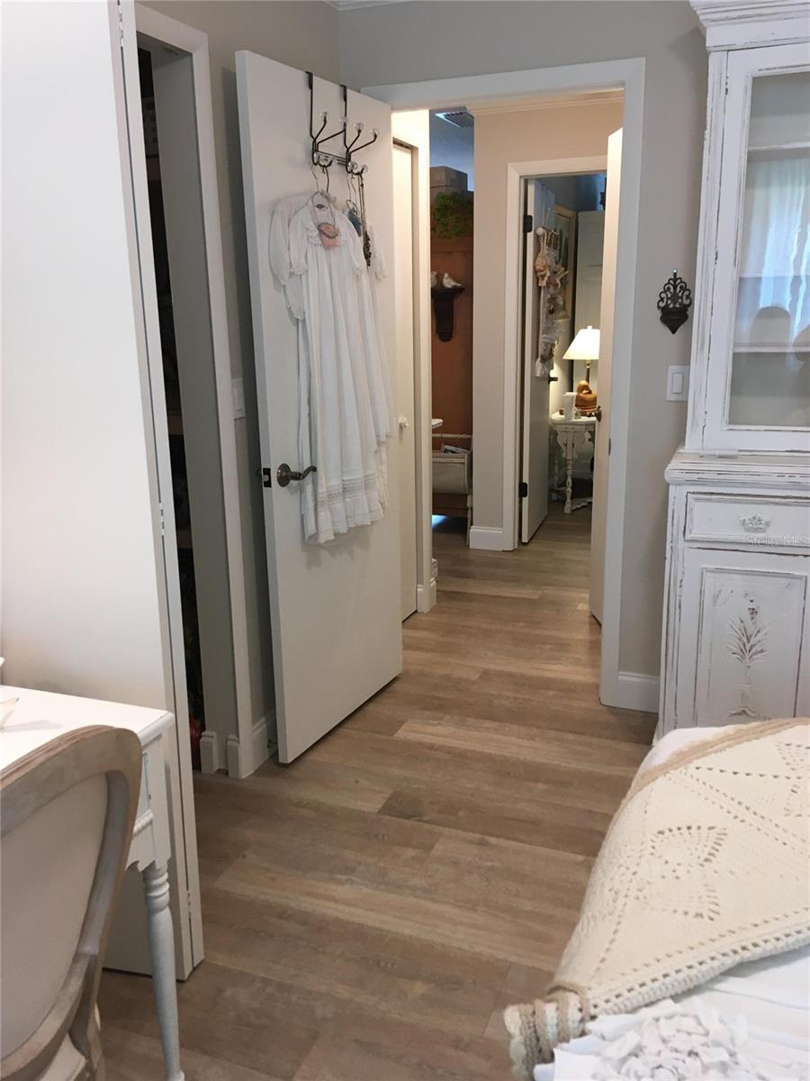 5969 TERRACE PARK DR N #104, ST PETERSBURG, FL — photo 9