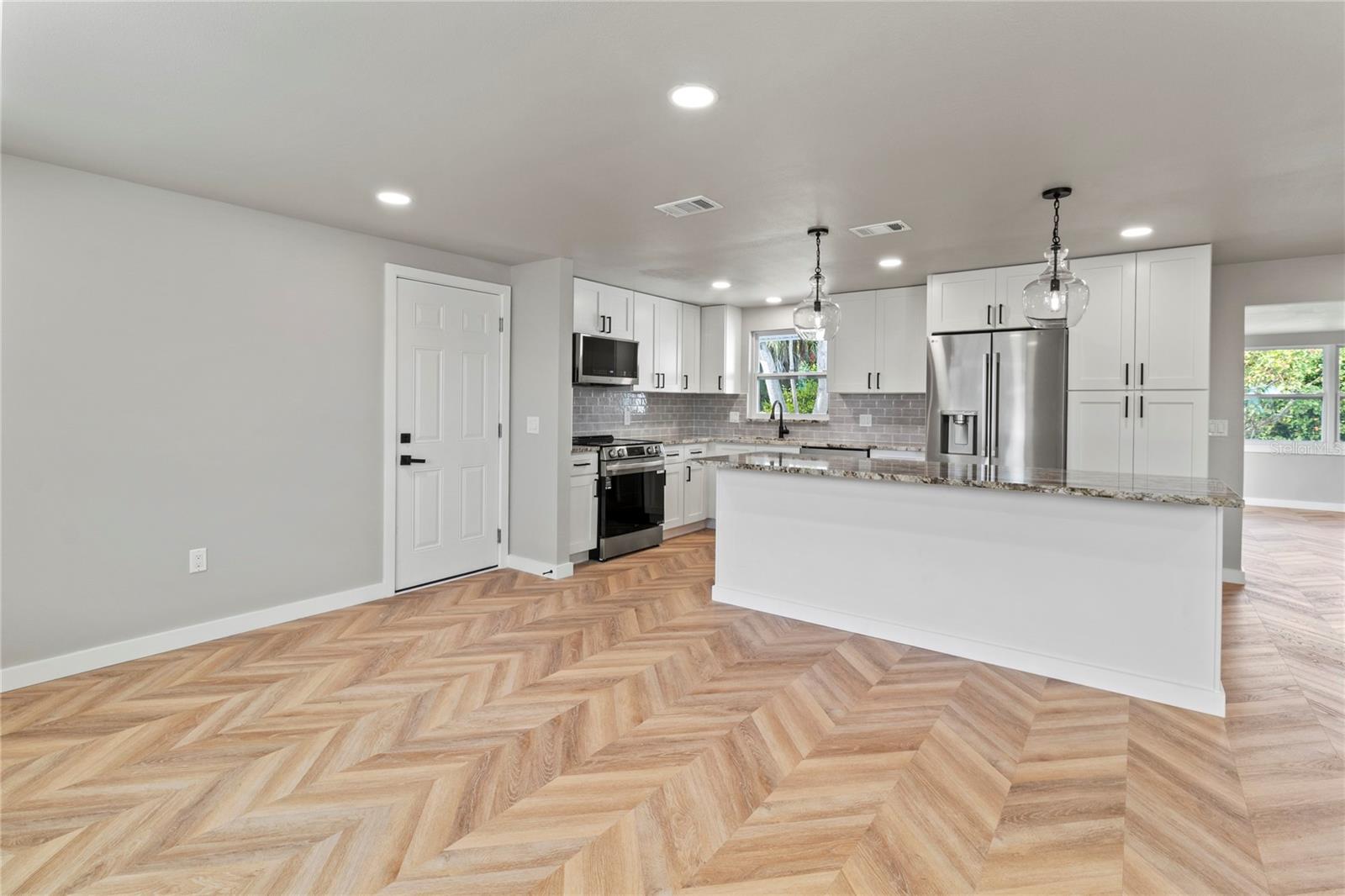 510 69TH ST, HOLMES BEACH, FL — photo 9