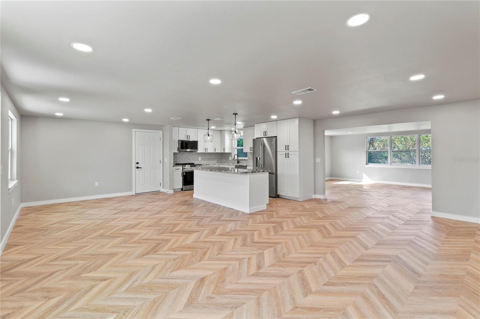 510 69TH ST, HOLMES BEACH, FL — photo 10