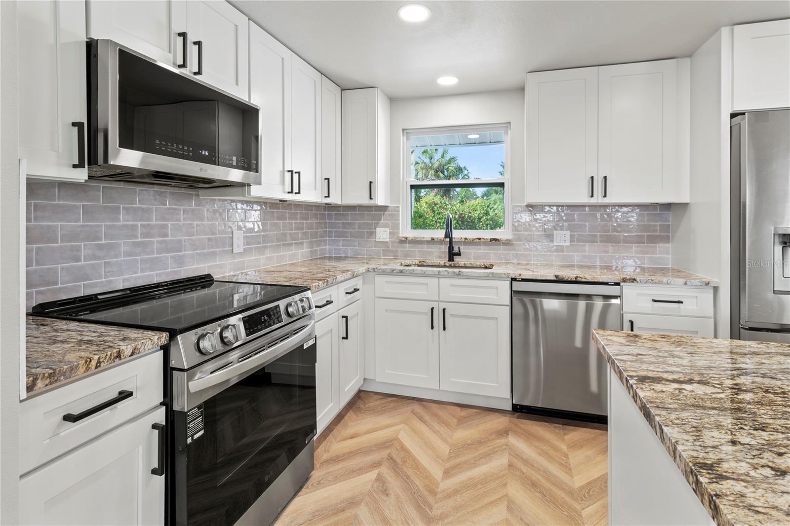 510 69TH ST, HOLMES BEACH, FL — photo 18