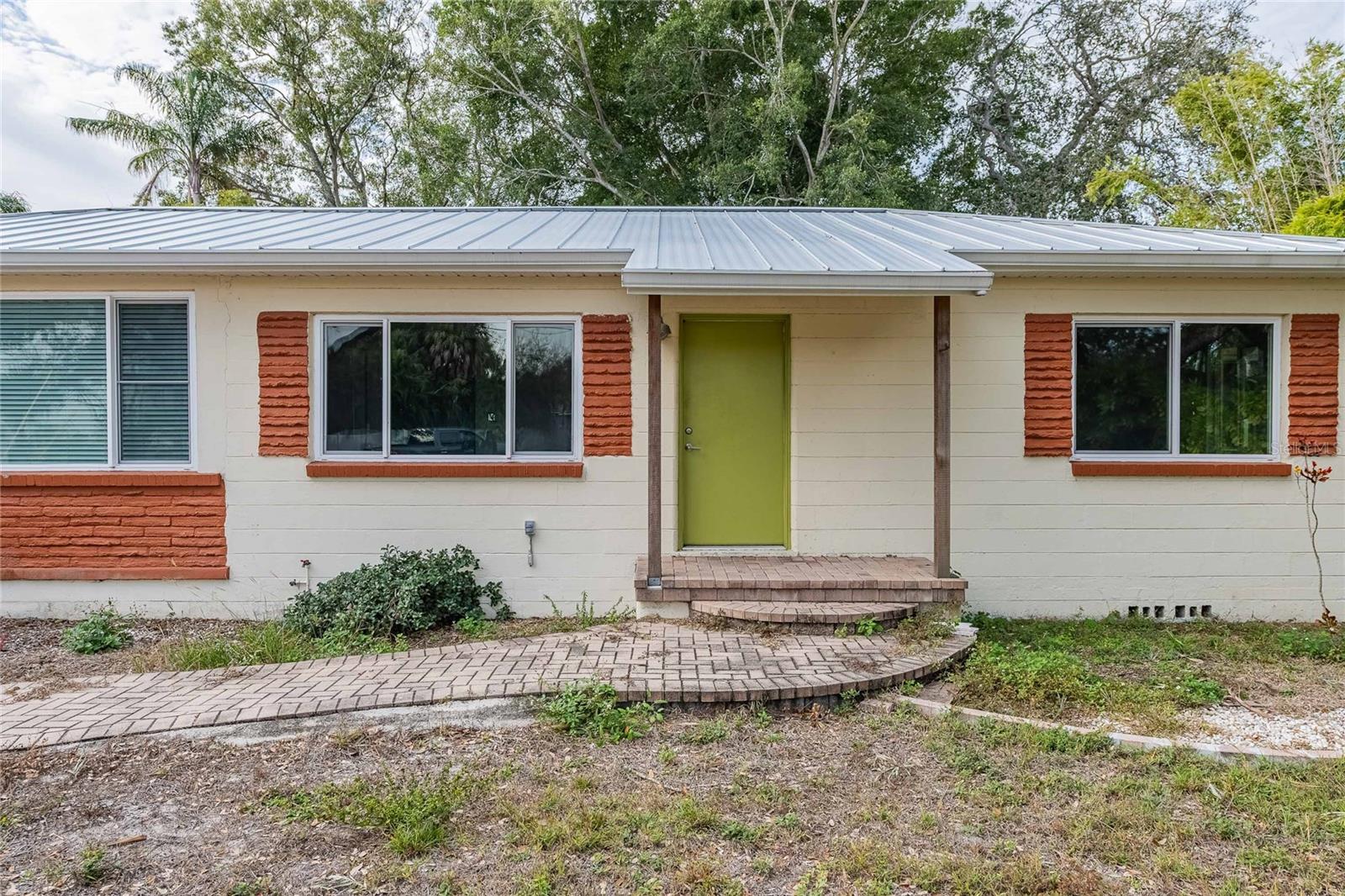 6213 SANDERS DR, TAMPA, FL — photo 14