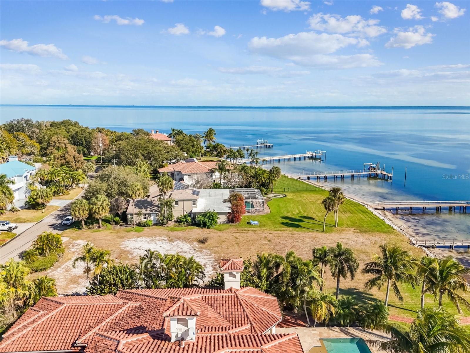 6330 BAHAMA SHORES DR S, ST PETERSBURG, FL — photo 39