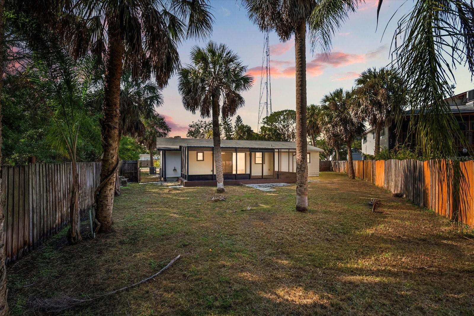 10395 SAN MARTIN BLVD NE, ST PETERSBURG, FL — photo 3