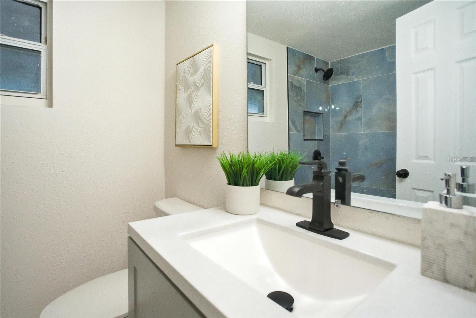 10395 SAN MARTIN BLVD NE, ST PETERSBURG, FL — photo 27