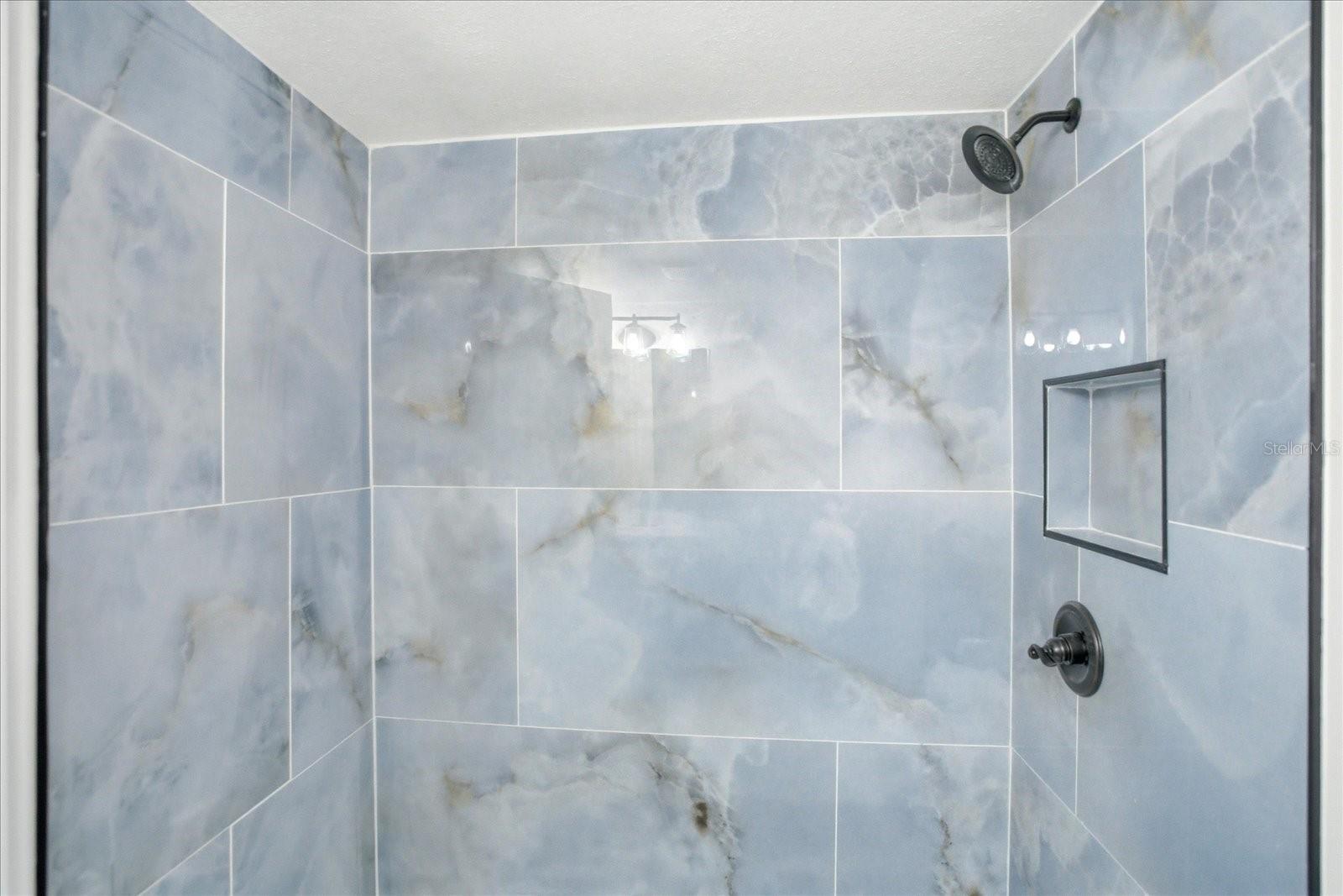 10395 SAN MARTIN BLVD NE, ST PETERSBURG, FL — photo 28