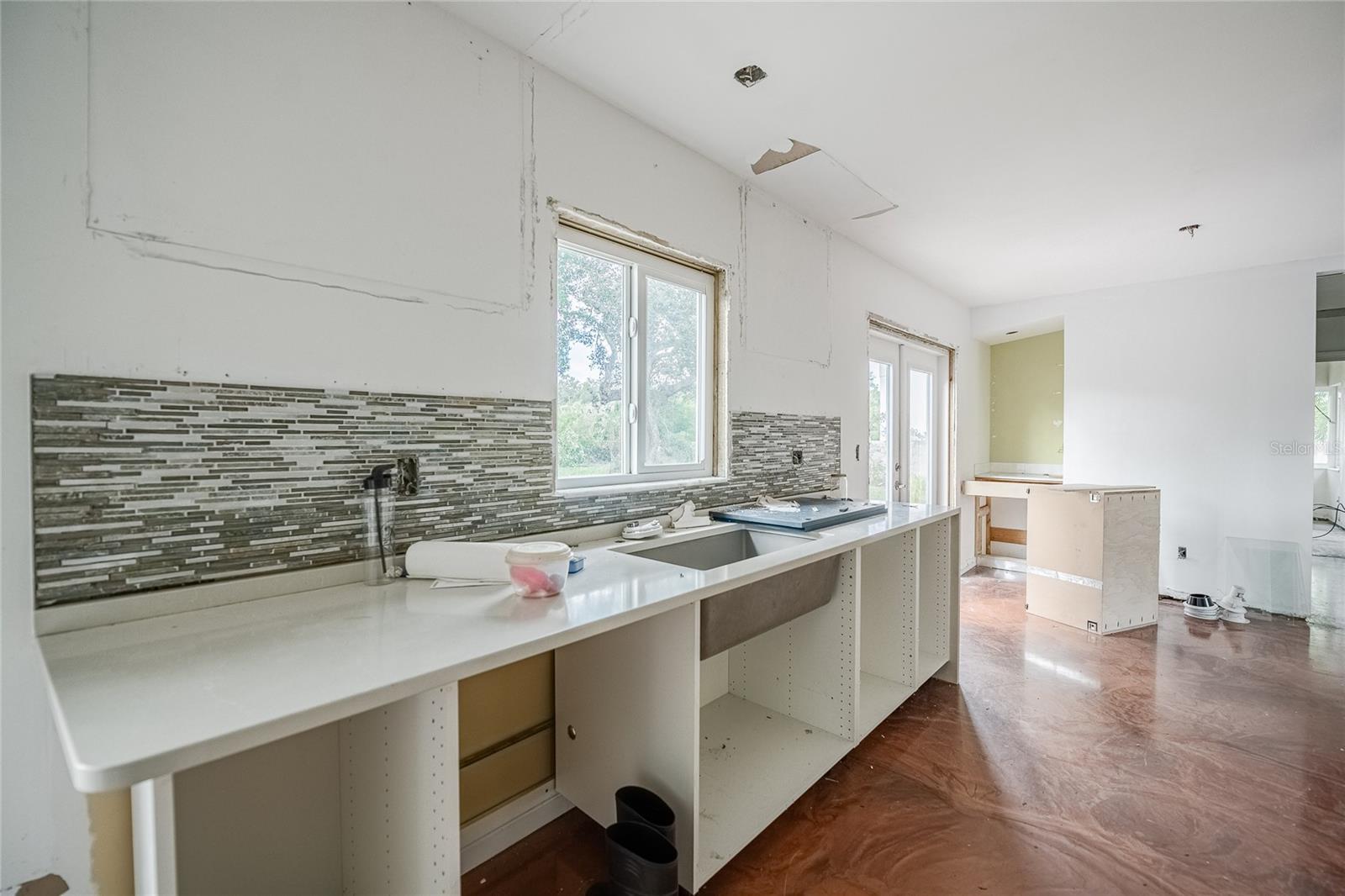 6213 SANDERS DR, TAMPA, FL — photo 26