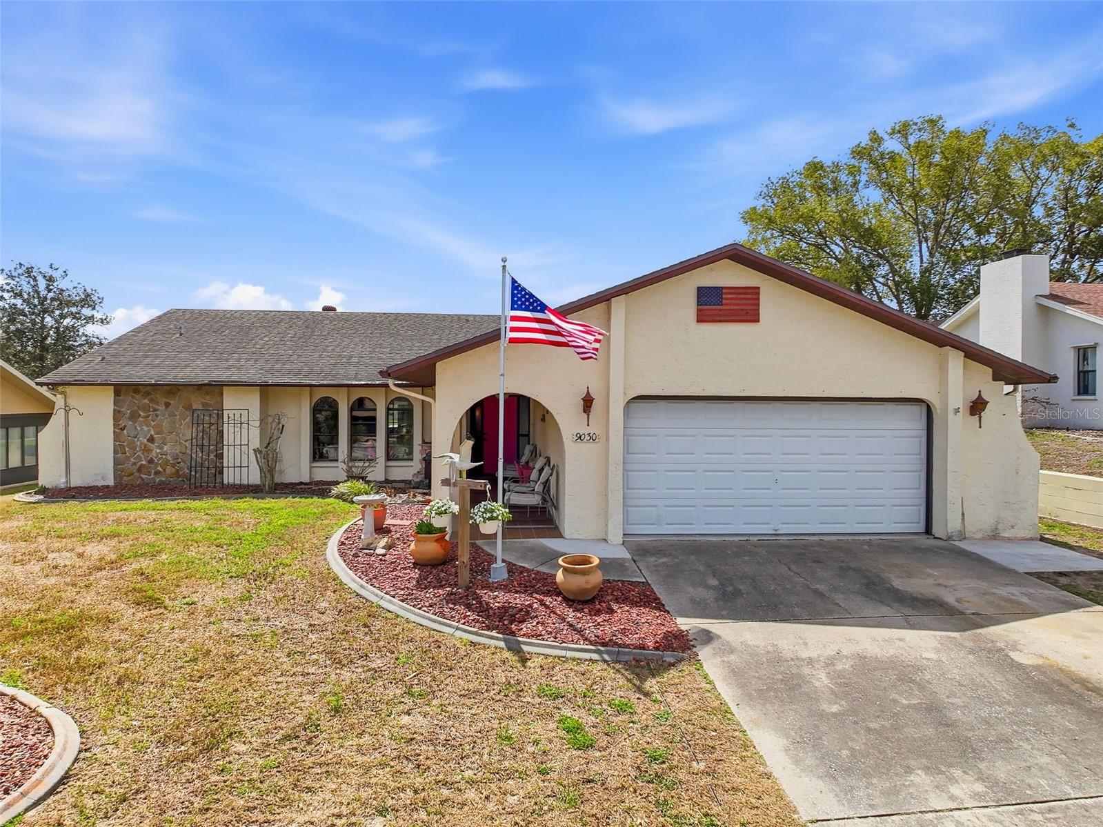 9030 HERNANDO WAY, WEEKI WACHEE, FL