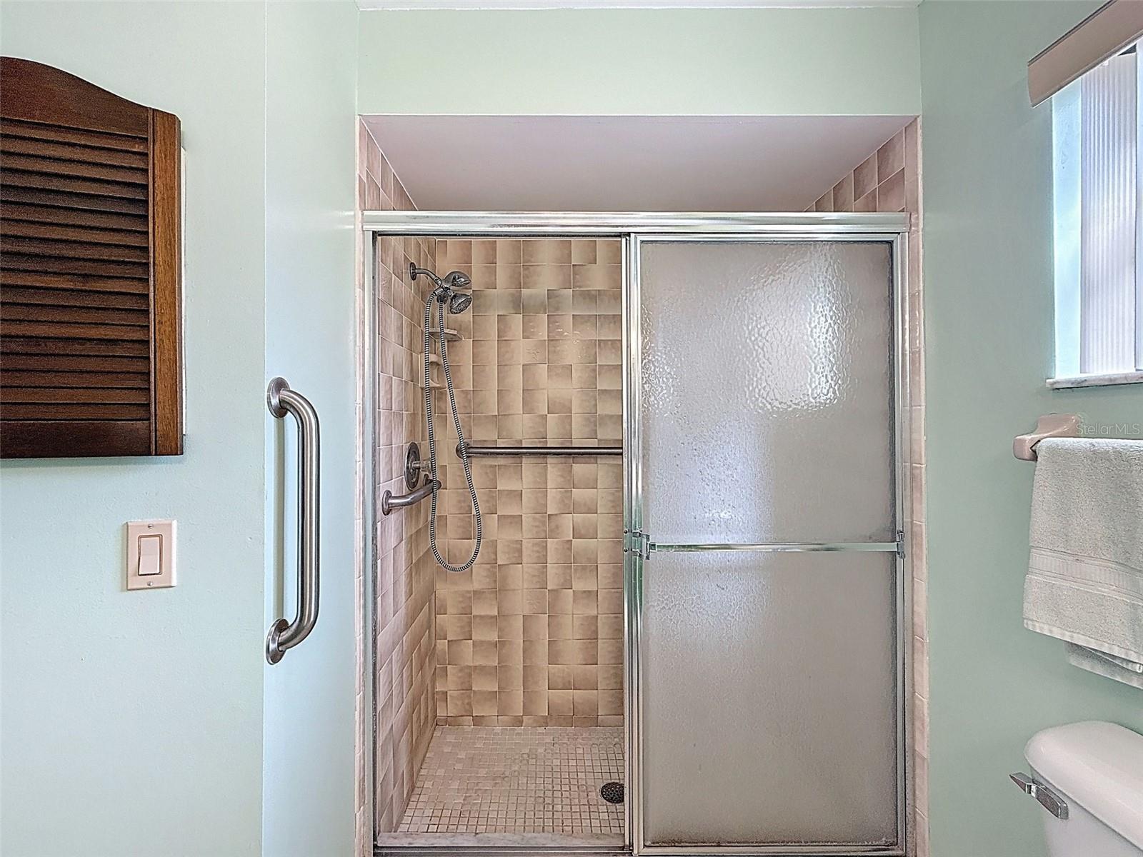 9030 HERNANDO WAY, WEEKI WACHEE, FL — photo 38