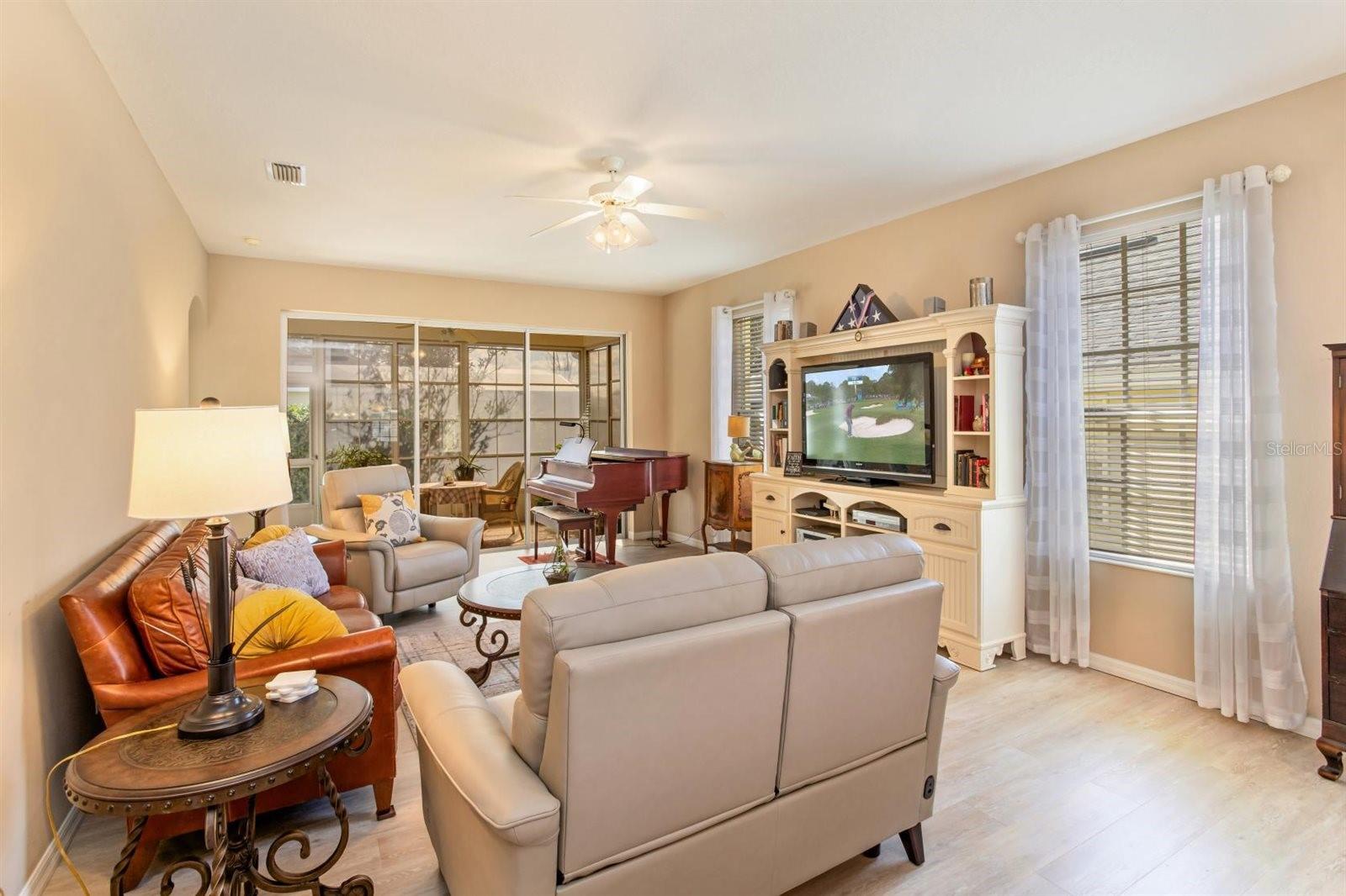 5552 KING JAMES AVE, LEESBURG, FL — photo 17