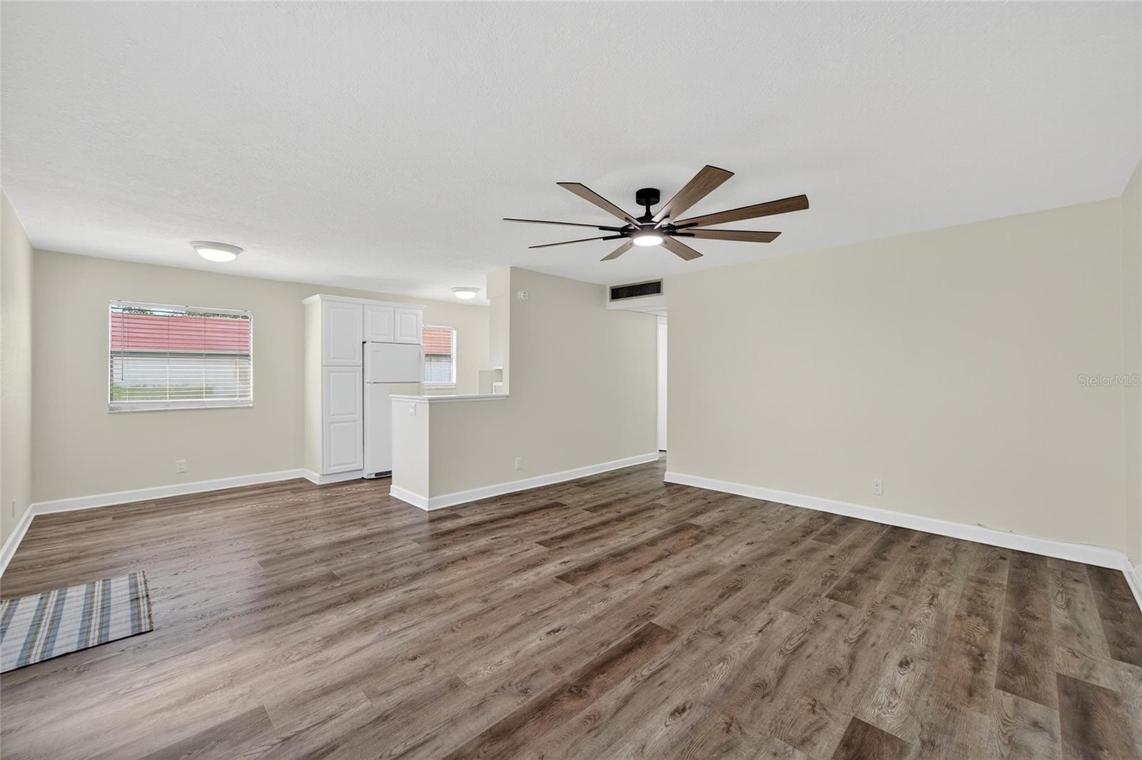 1802 BEDFORD LN #12, SUN CITY CENTER, FL — photo 3