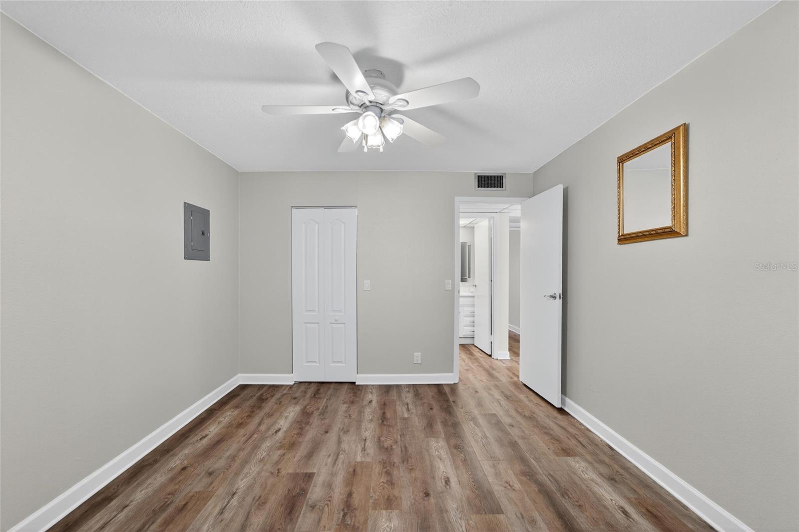 1802 BEDFORD LN #12, SUN CITY CENTER, FL — photo 9