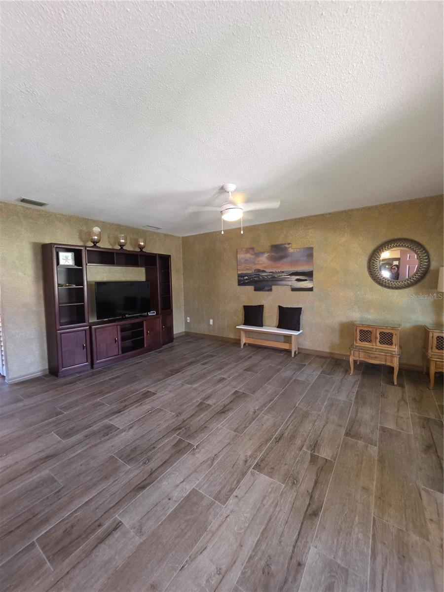 400 OAKRIDGE BLVD #60, DAYTONA BEACH, FL — photo 29