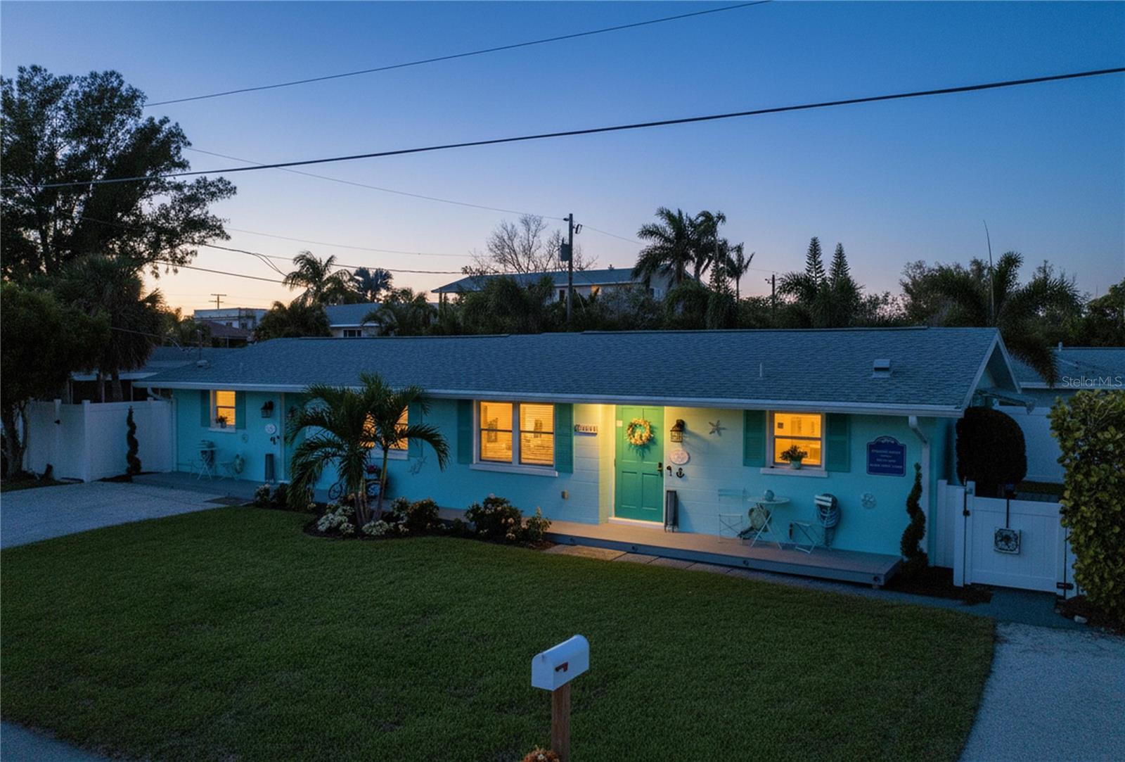 304 29TH ST #A, HOLMES BEACH, FL