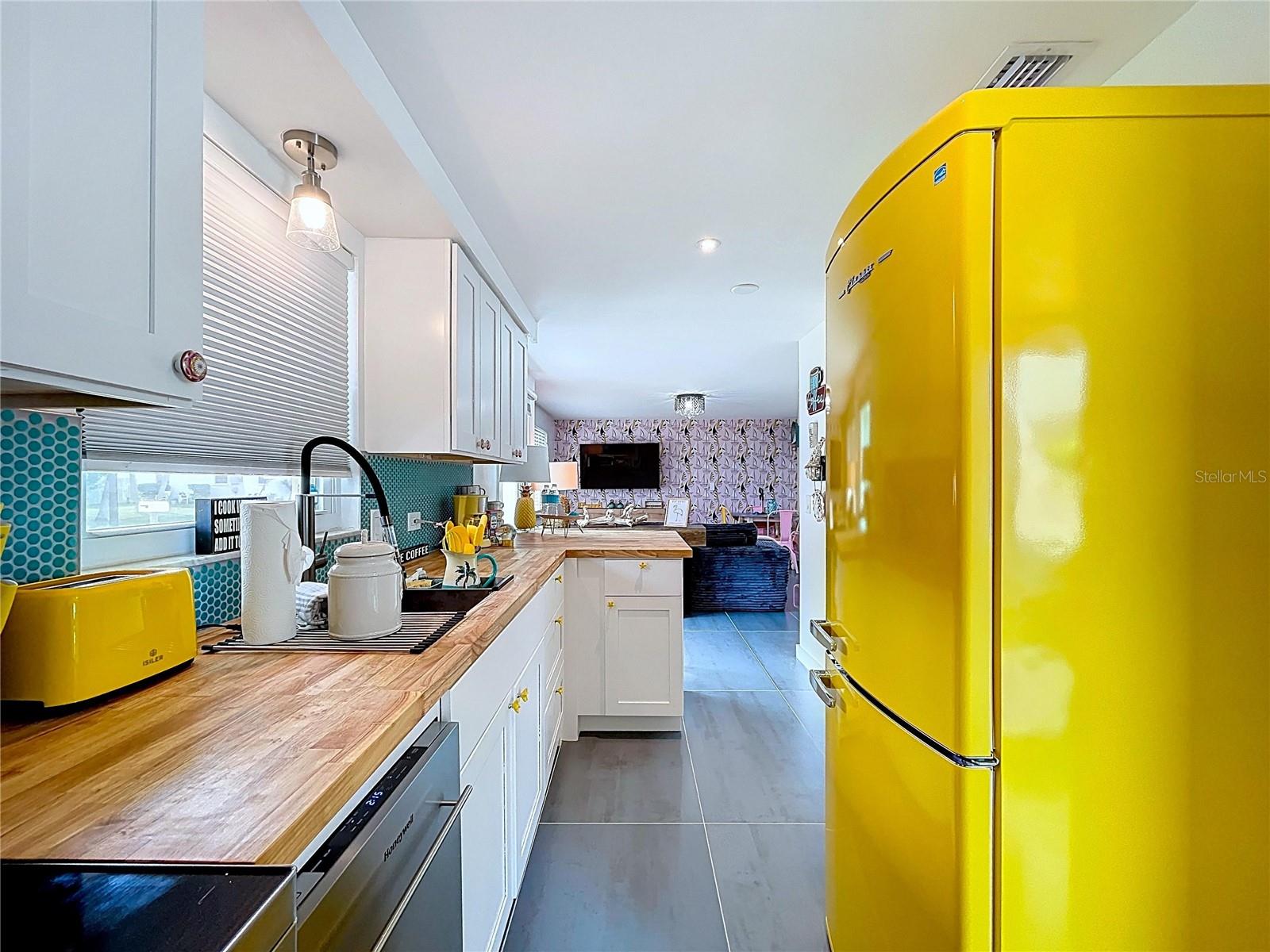 304 29TH ST #A, HOLMES BEACH, FL — photo 19
