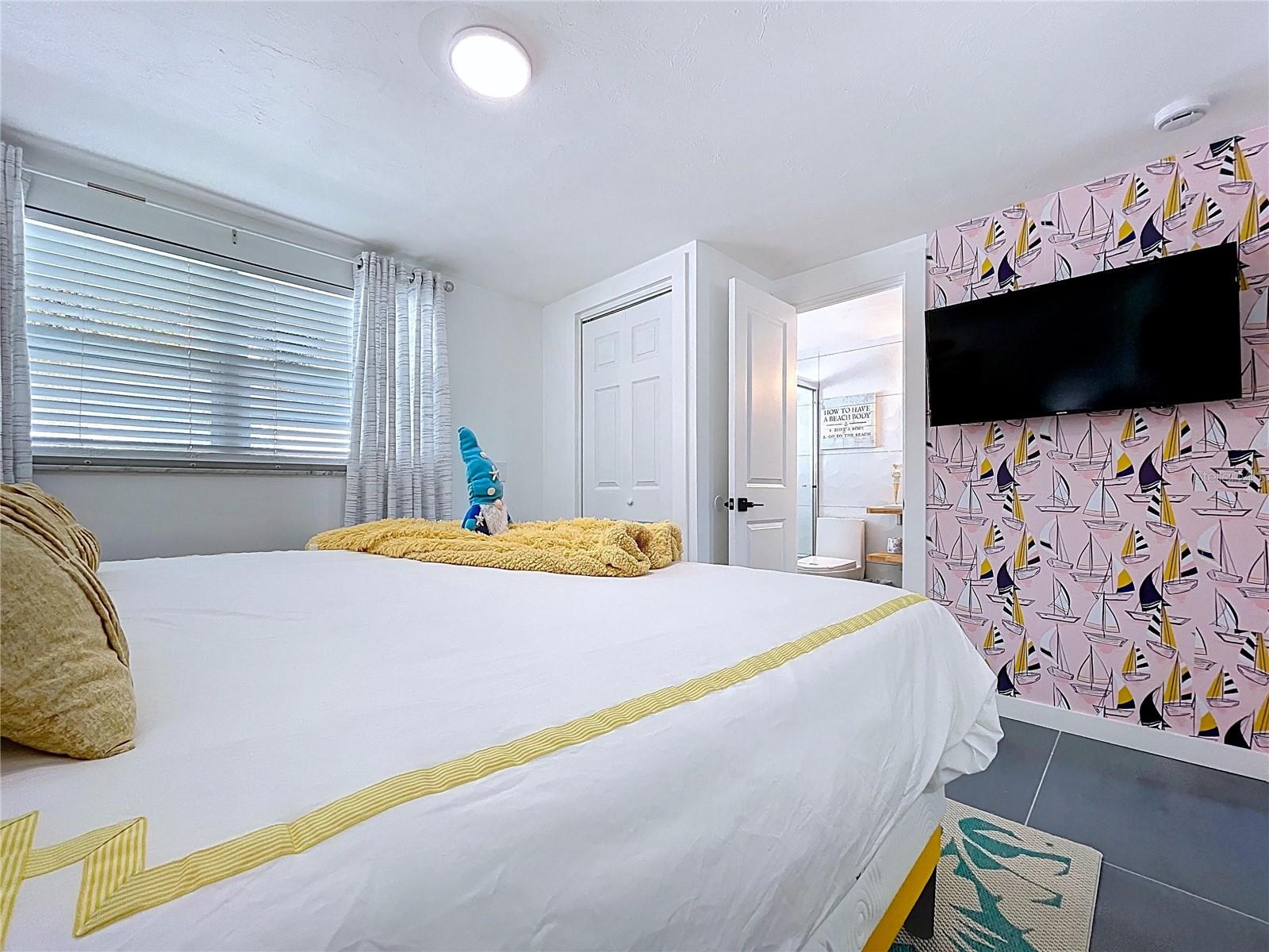 304 29TH ST #A, HOLMES BEACH, FL — photo 35