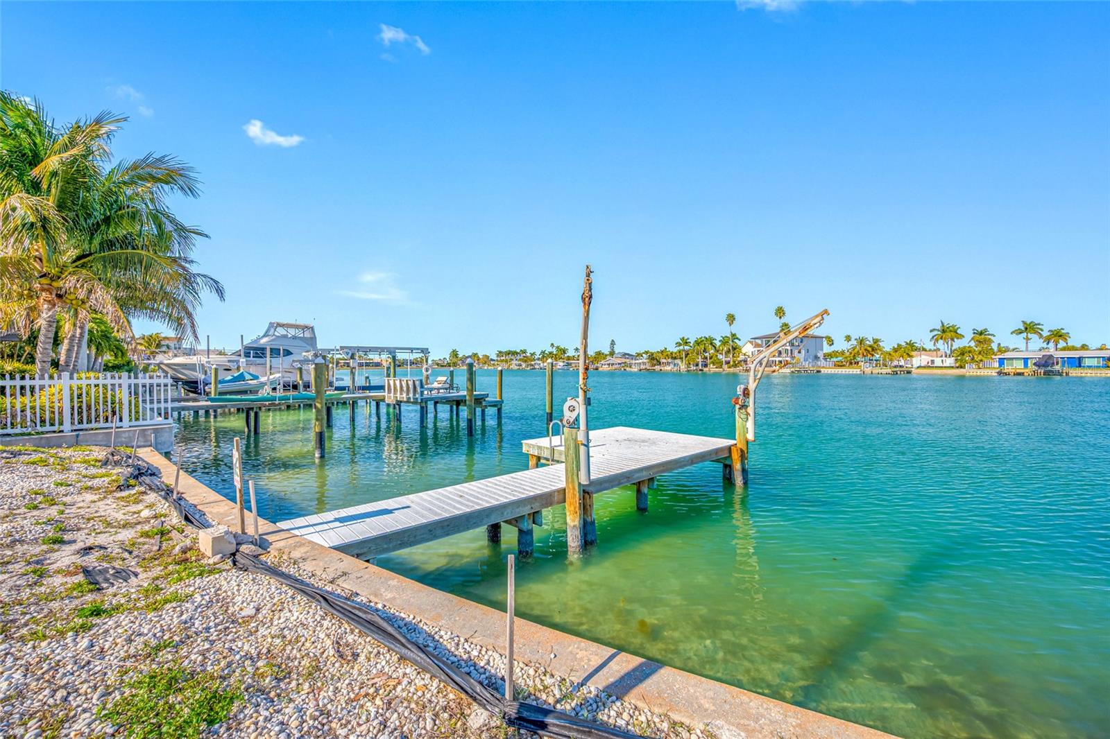 11075 3RD ST E, TREASURE ISLAND, FL — photo 30