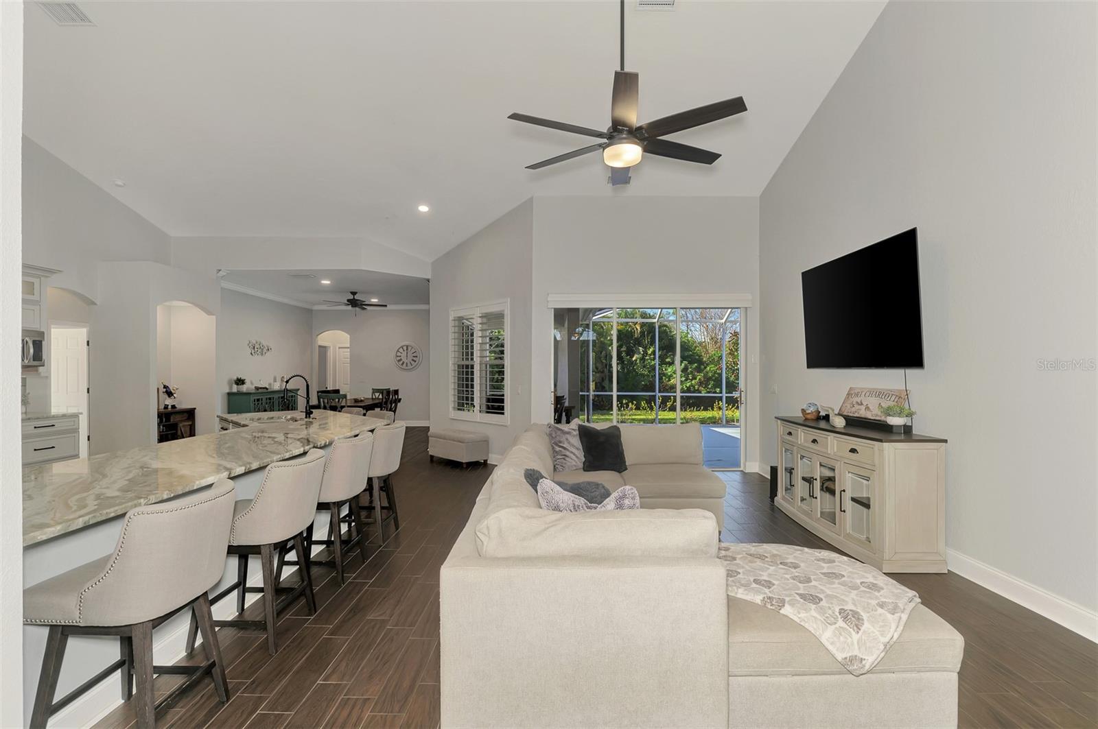 14218 SILVER LAKES CIR, PORT CHARLOTTE, FL — photo 12