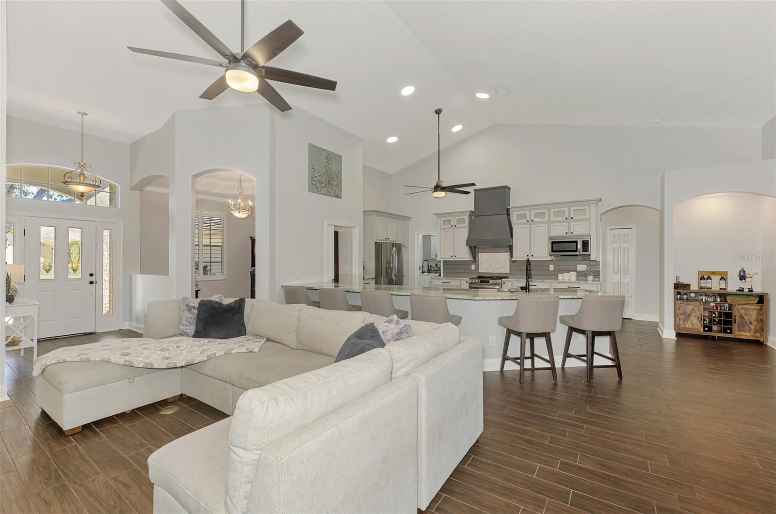 14218 SILVER LAKES CIR, PORT CHARLOTTE, FL — photo 16
