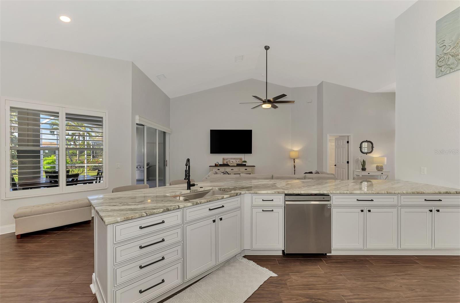 14218 SILVER LAKES CIR, PORT CHARLOTTE, FL — photo 28