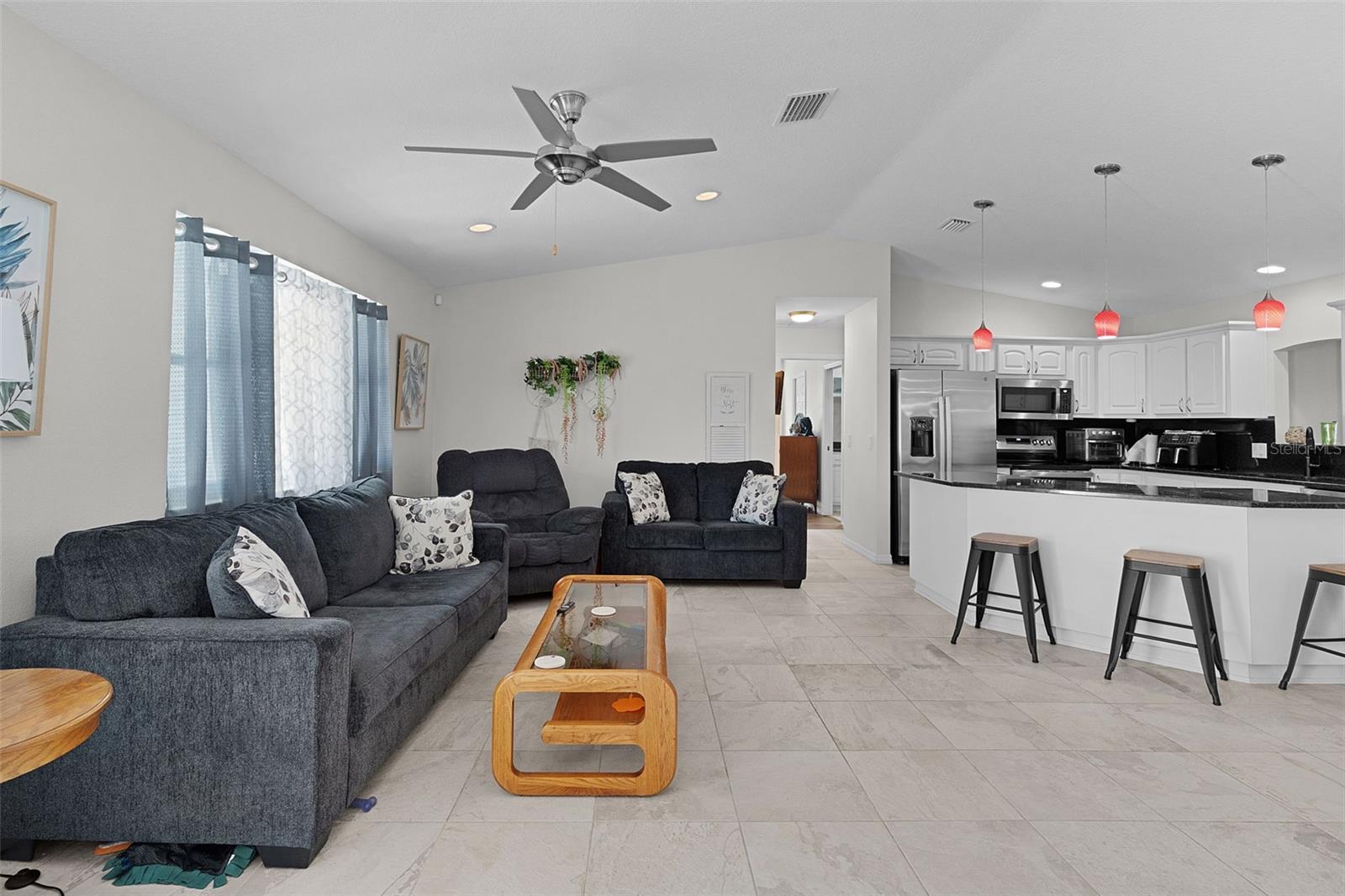 10701 SE 179TH LN, SUMMERFIELD, FL — photo 3
