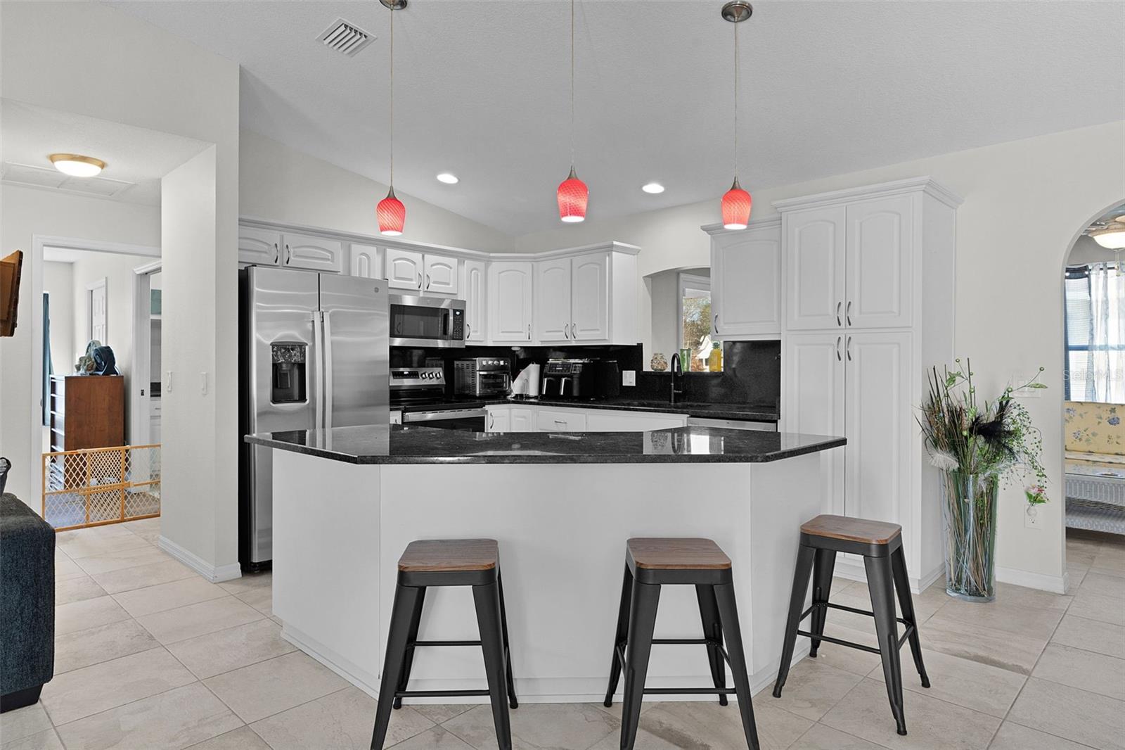 10701 SE 179TH LN, SUMMERFIELD, FL — photo 7