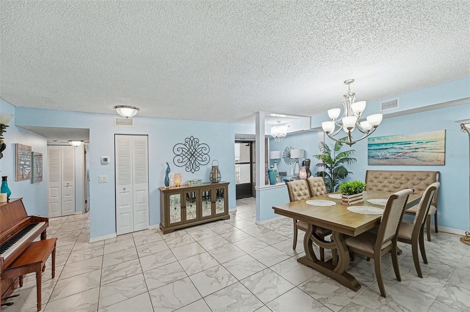 8198 TERRACE GARDEN DR N #411, ST PETERSBURG, FL — photo 9