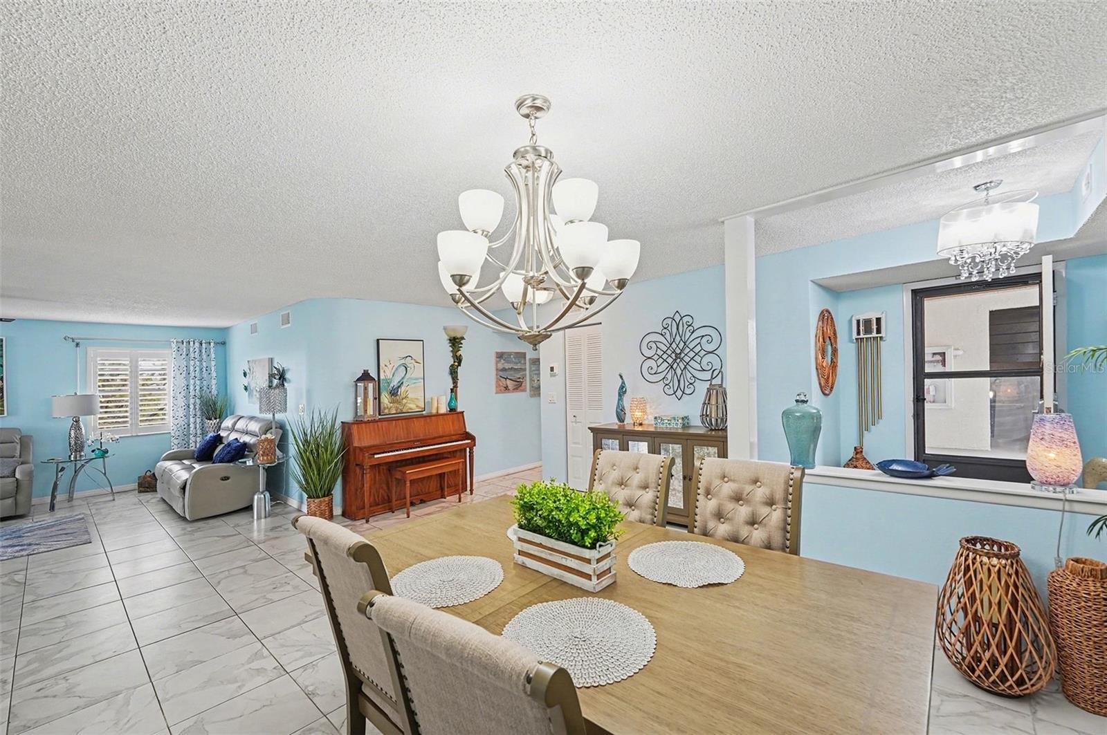 8198 TERRACE GARDEN DR N #411, ST PETERSBURG, FL — photo 11