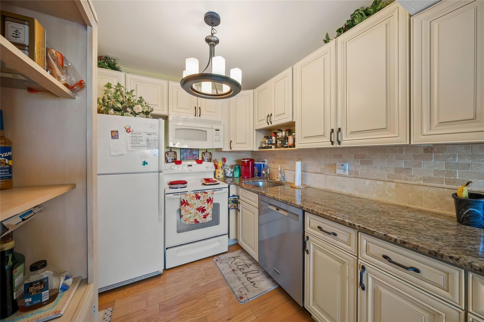 7193 W COUNTRY CLUB DR N #237, SARASOTA, FL — photo 14