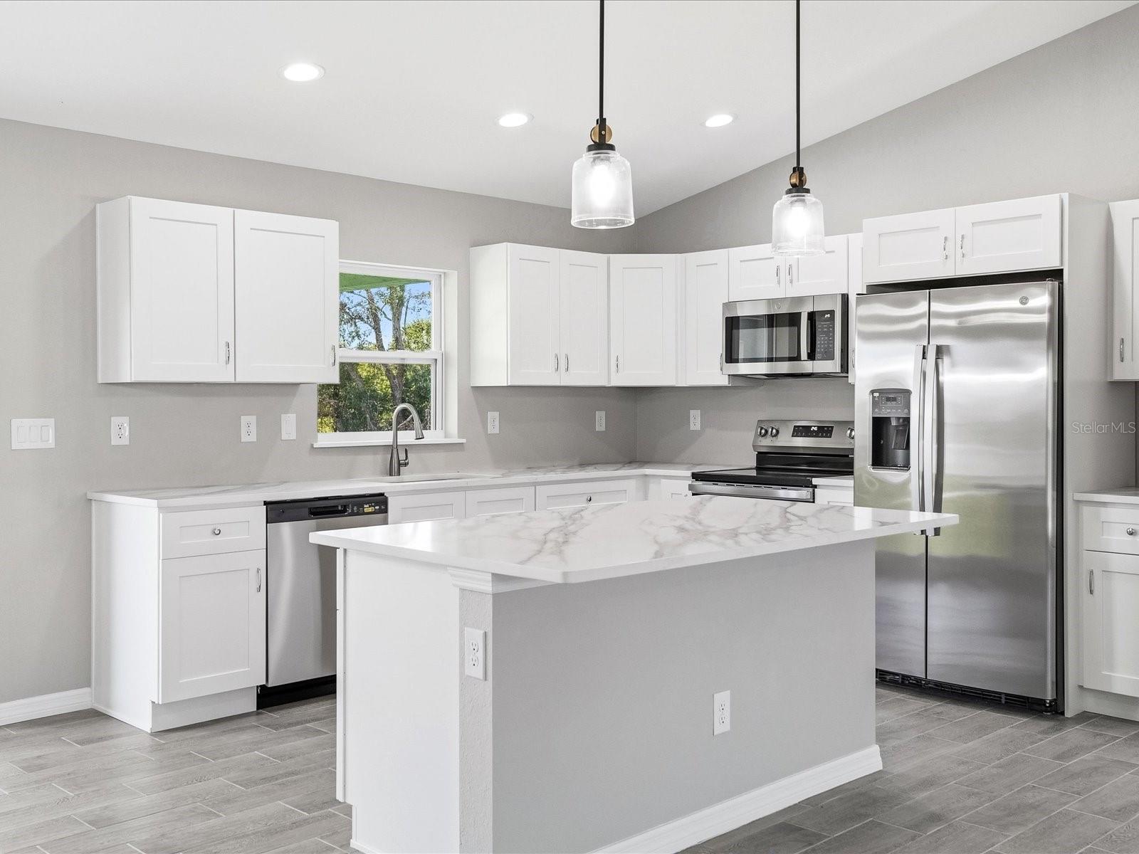 4279 HOGRATH ST, PORT CHARLOTTE, FL — photo 10