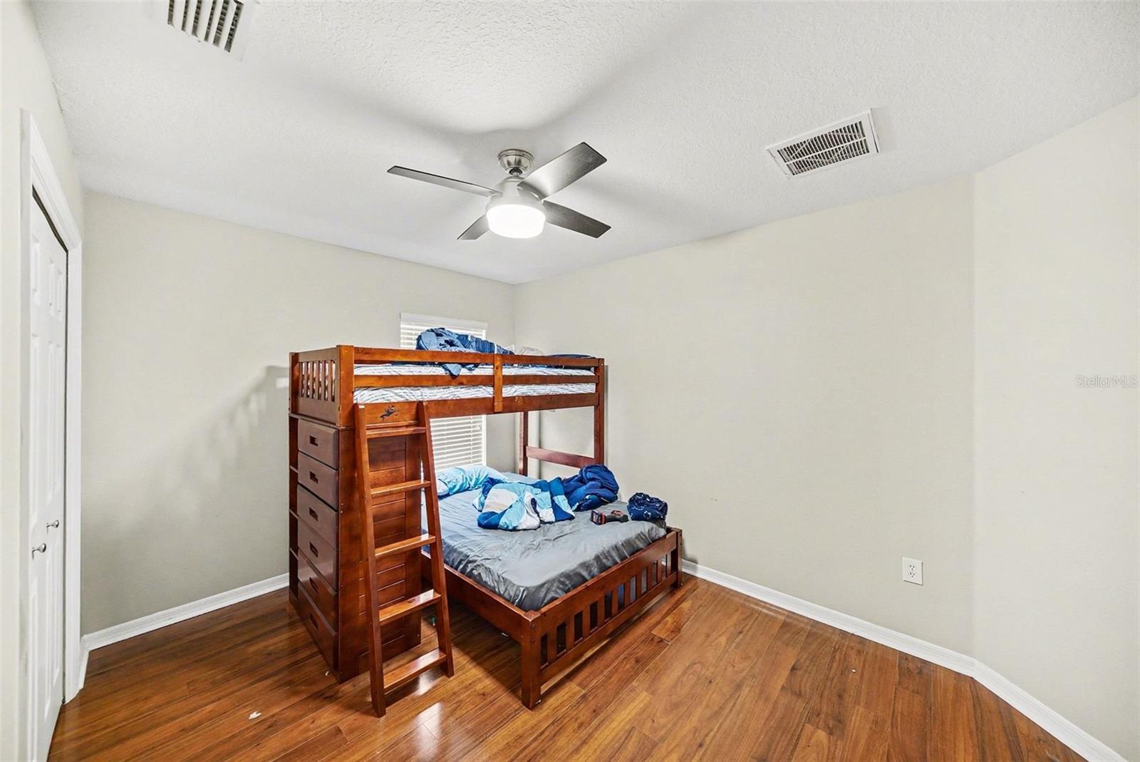 215 FERN GULLEY DR, SEFFNER, FL — photo 9