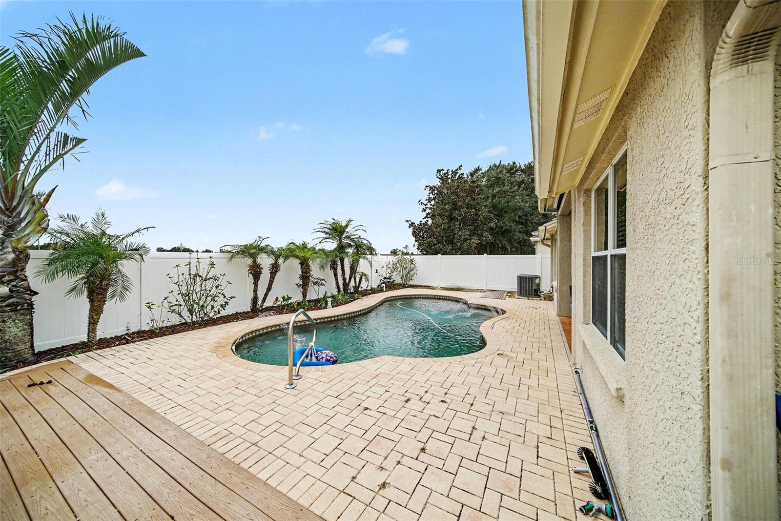 215 FERN GULLEY DR, SEFFNER, FL — photo 15