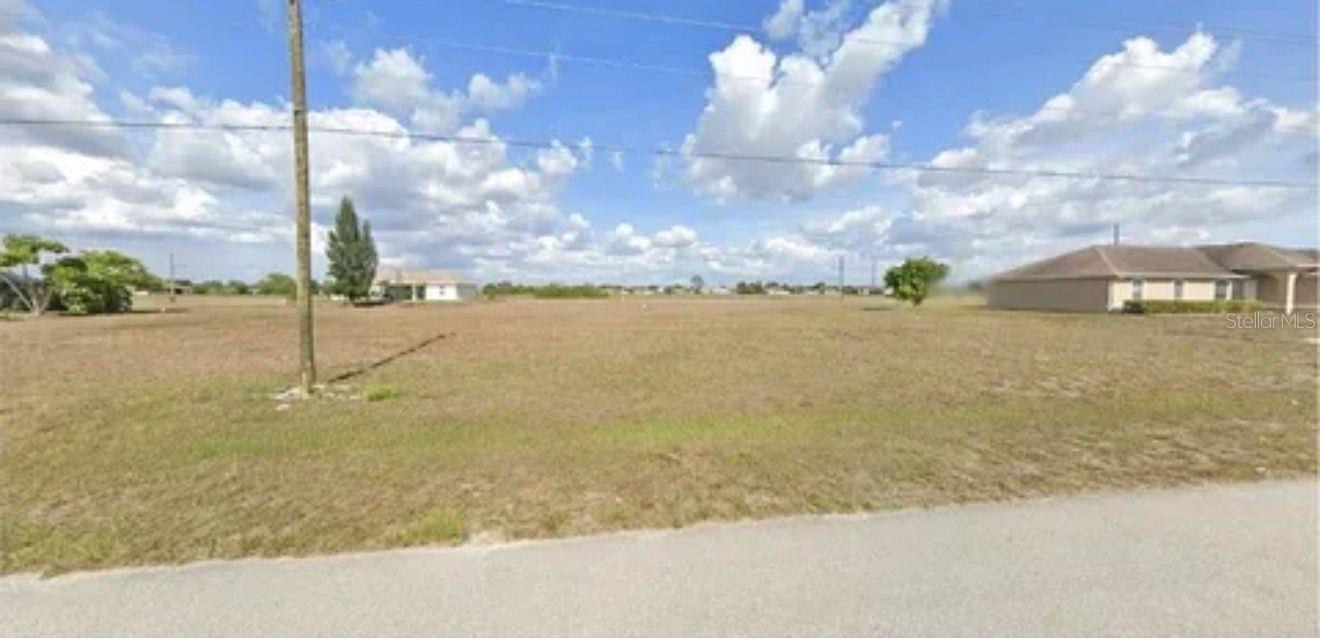 2727 NW JUANITA PL, CAPE CORAL, FL — photo 2