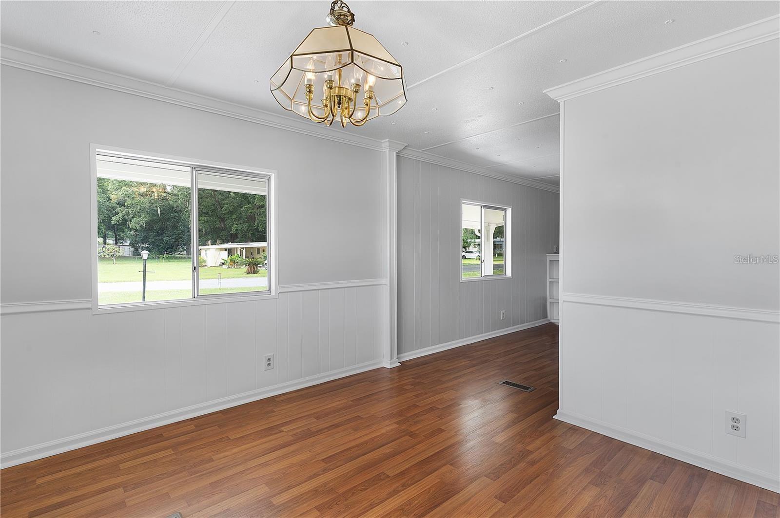 302 IVANHOE CIR, LADY LAKE, FL — photo 17