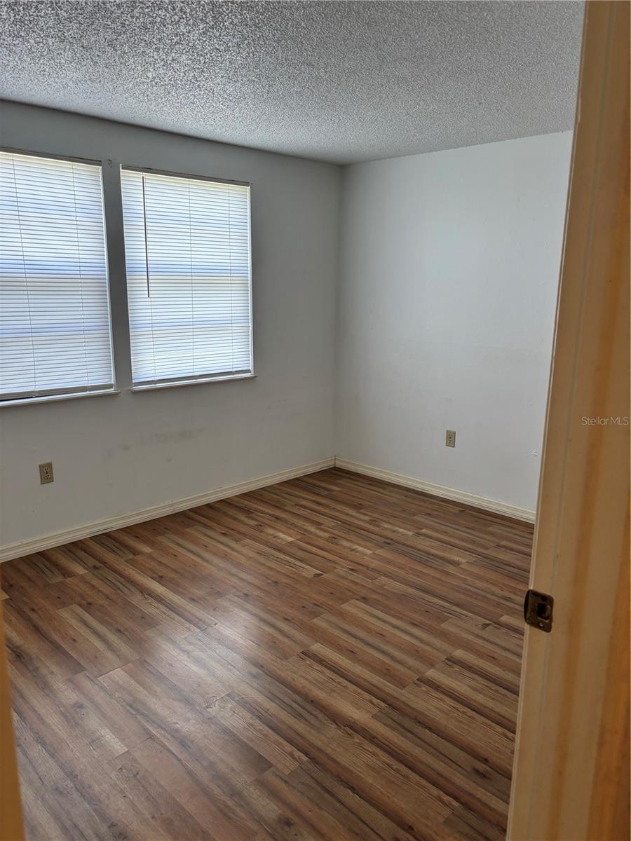 5026 WATER OAK DR #104, BRADENTON, FL — photo 32