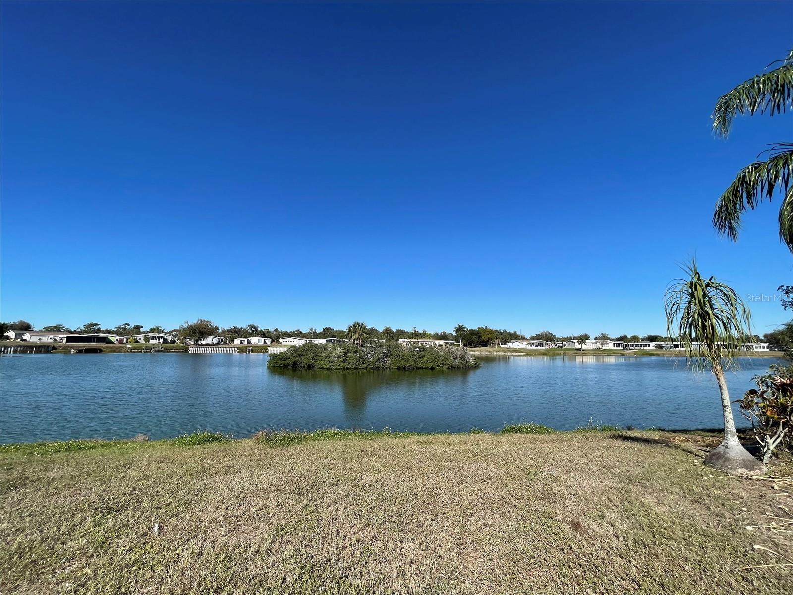 1303 SANDERLING DR, ENGLEWOOD, FL — photo 5