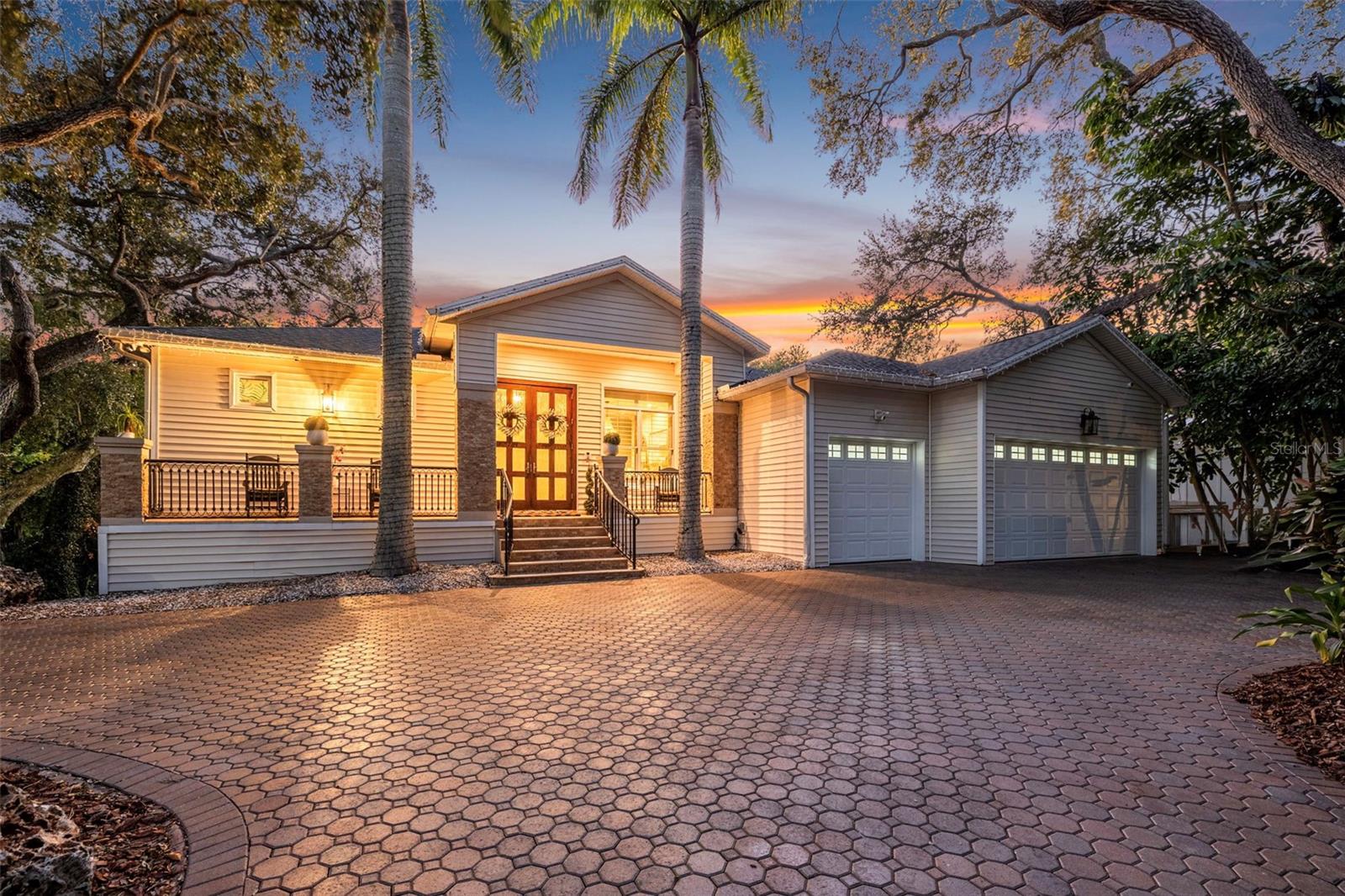 1581 ALEXANDER RD, BELLEAIR, FL