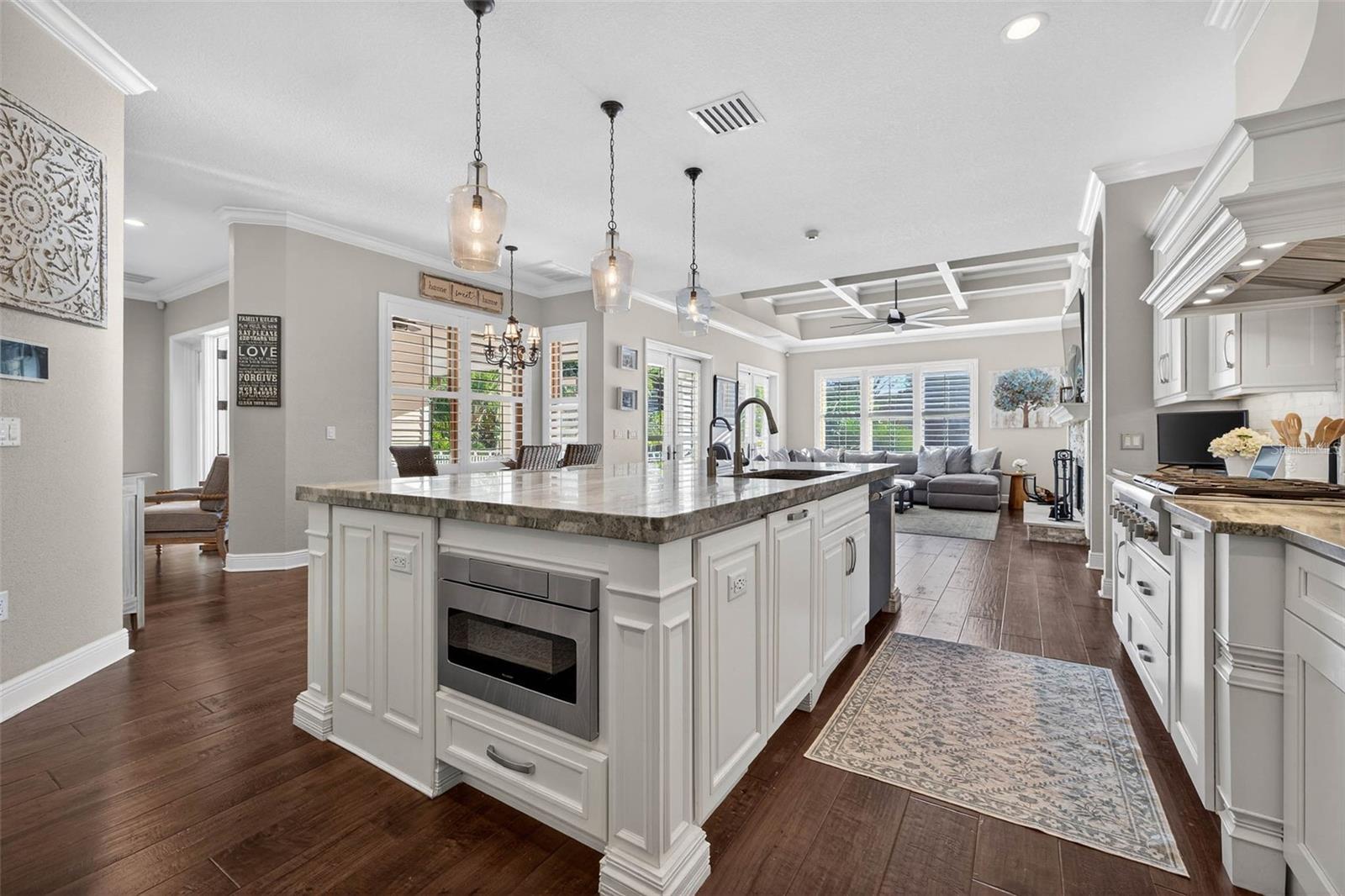 1581 ALEXANDER RD, BELLEAIR, FL — photo 7
