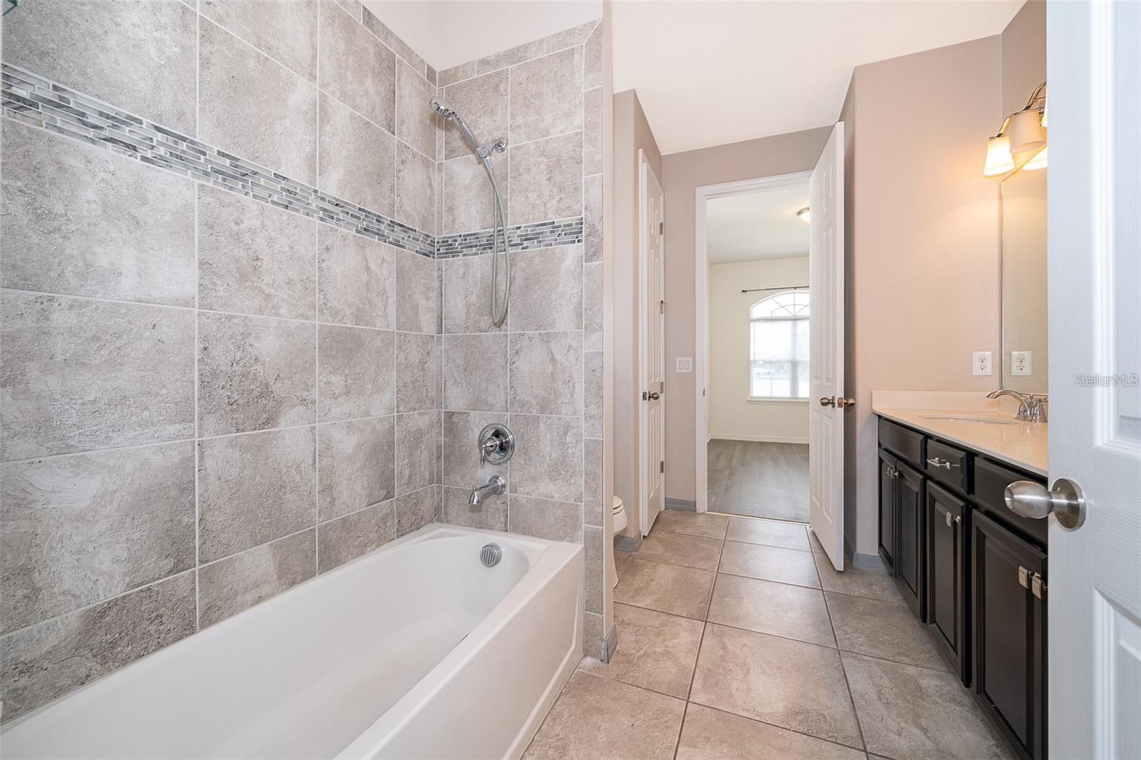 2780 AVIAN LOOP, KISSIMMEE, FL — photo 12