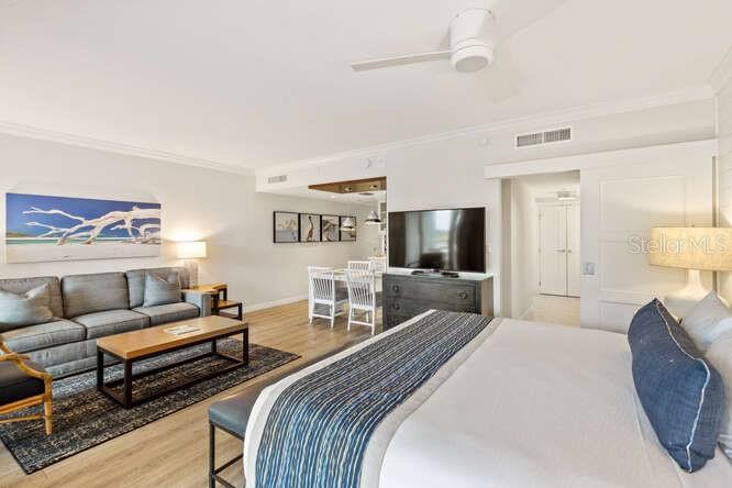250 SANDS POINT RD #5203, LONGBOAT KEY, FL — photo 9