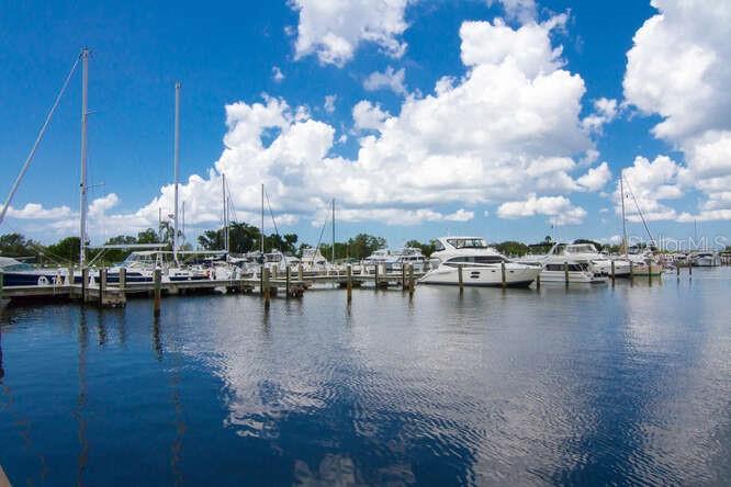 250 SANDS POINT RD #5203, LONGBOAT KEY, FL — photo 31