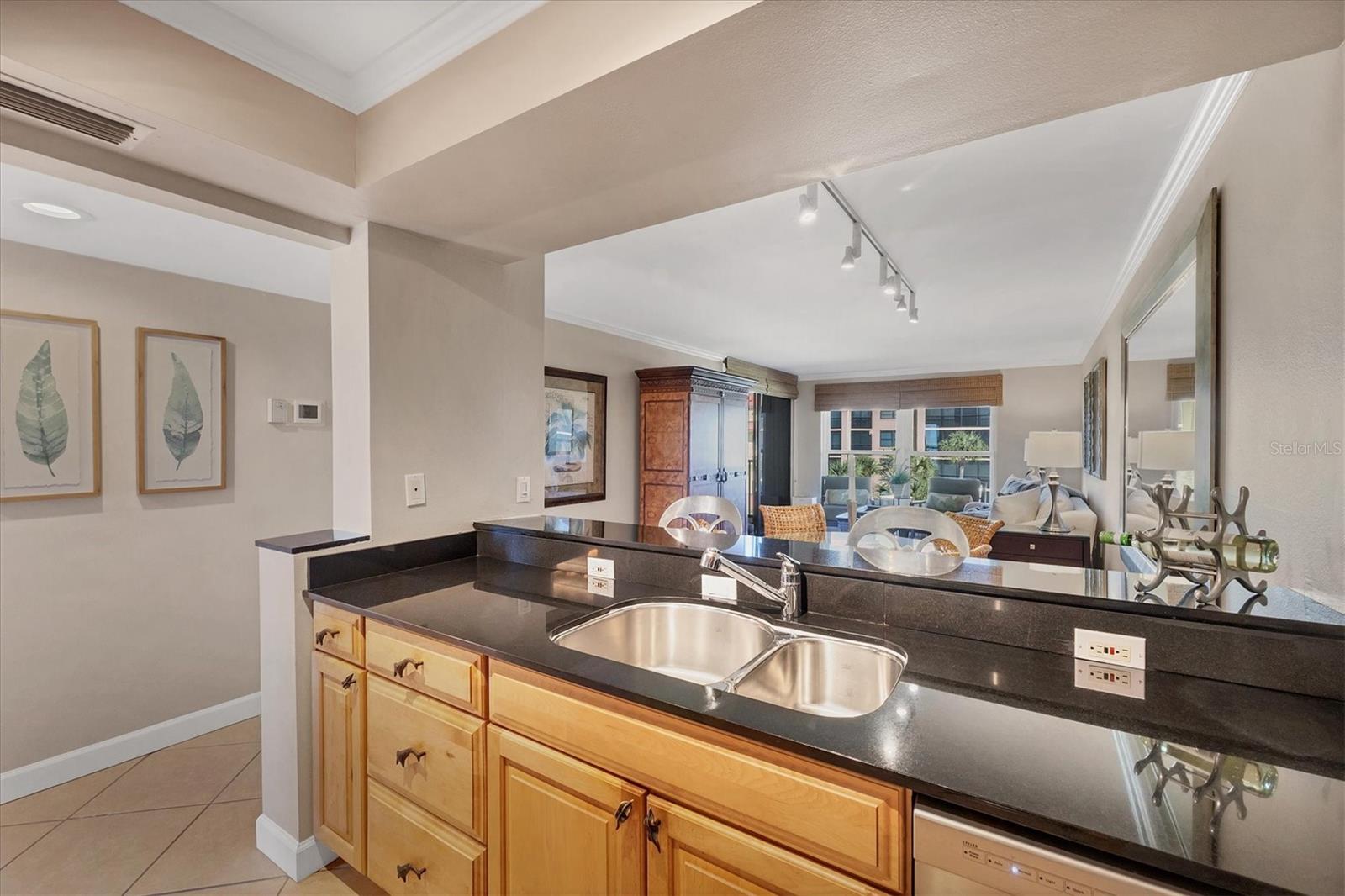 8750 MIDNIGHT PASS RD #302, SARASOTA, FL — photo 12