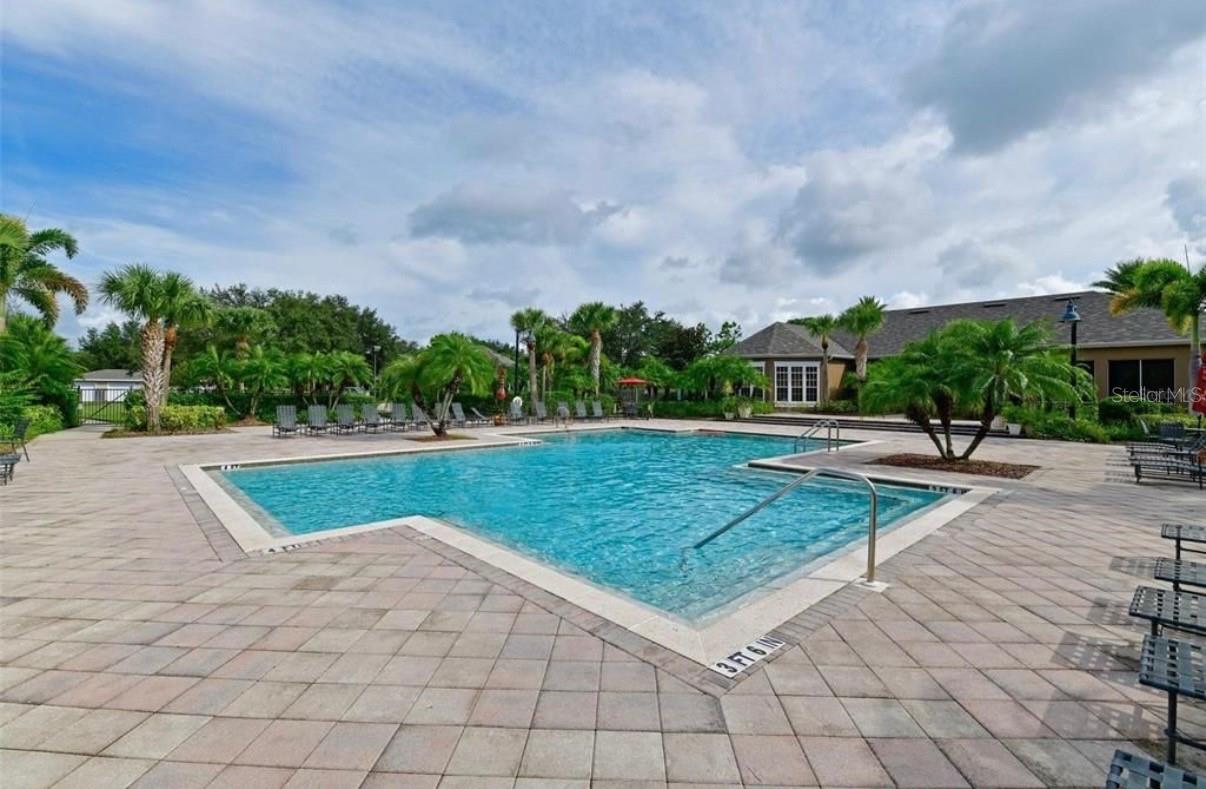 8926 MANOR LOOP CIR #201 B, LAKEWOOD RANCH, FL — photo 28