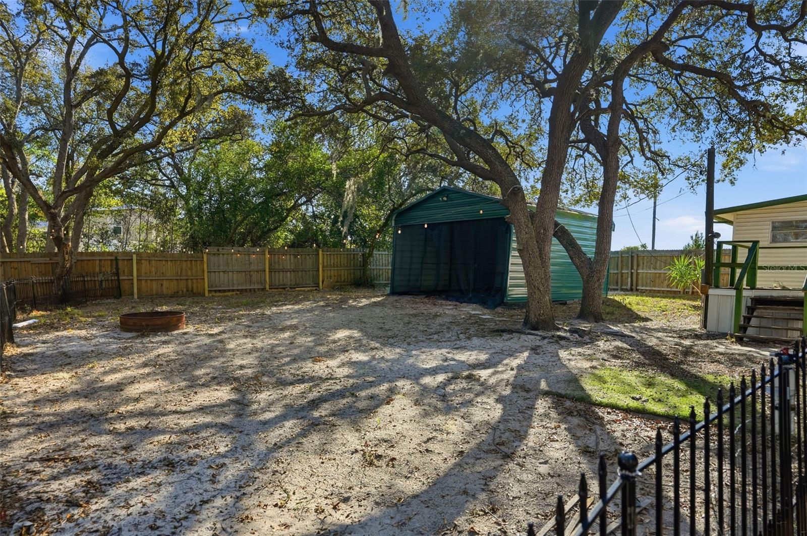 9727 LAKE DR, WEEKI WACHEE, FL — photo 25