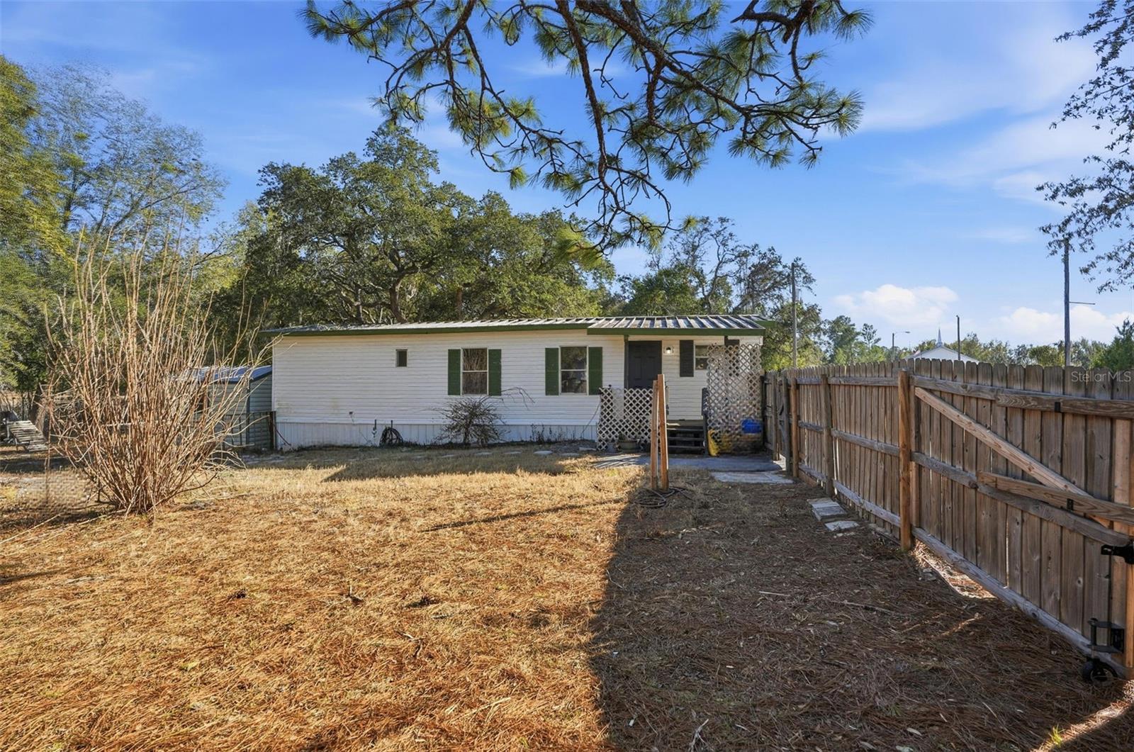 9727 LAKE DR, WEEKI WACHEE, FL — photo 29