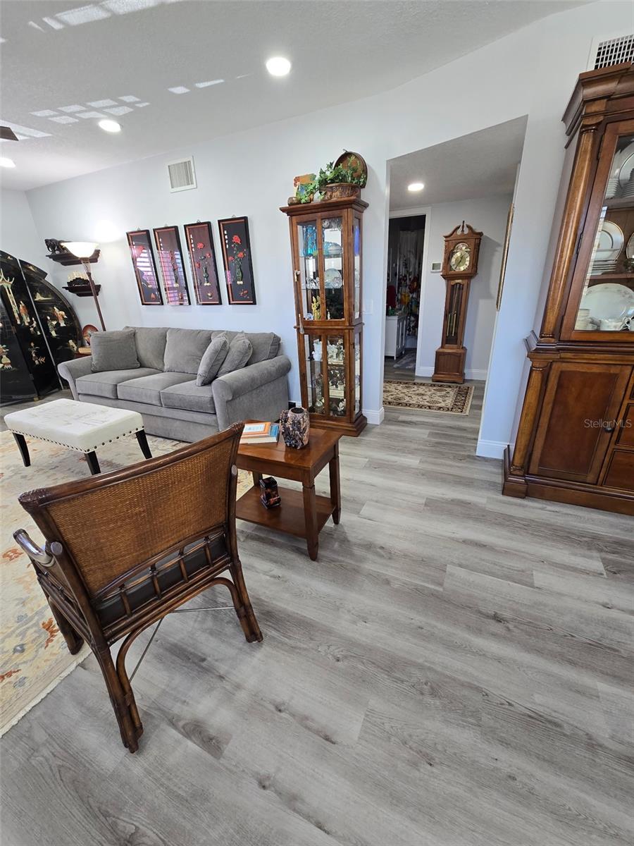 2430 FLORENTINE WAY #40, CLEARWATER, FL — photo 6