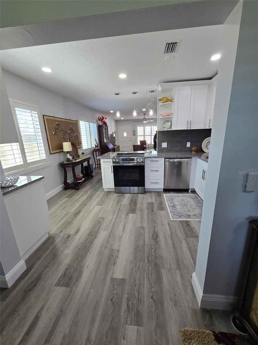 2430 FLORENTINE WAY #40, CLEARWATER, FL — photo 10