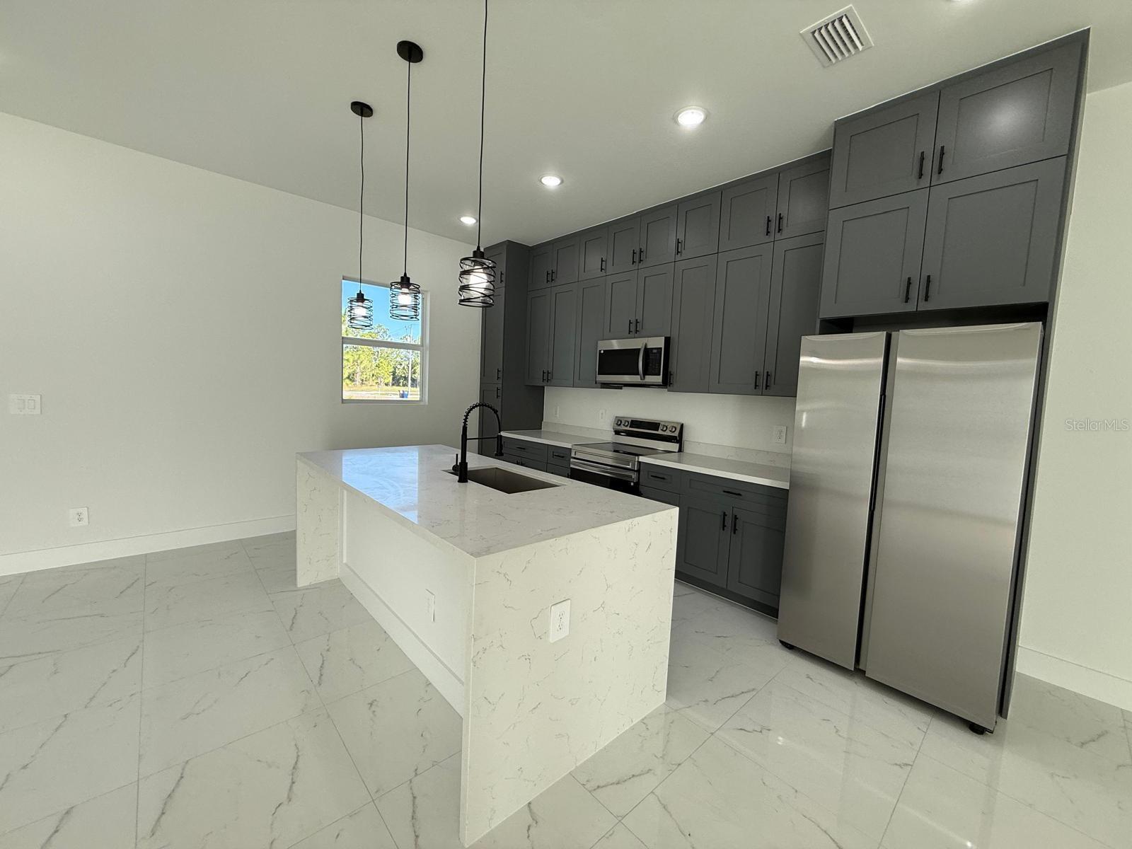 1121 FLORENCE ST E, LEHIGH ACRES, FL — photo 13