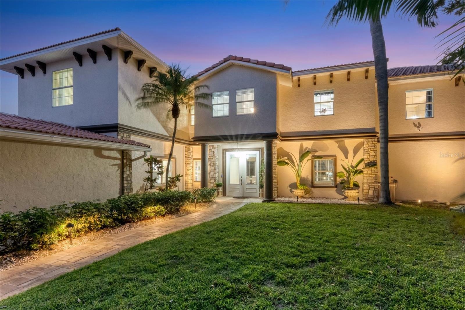 7300 COVE TER, SARASOTA, FL — photo 2