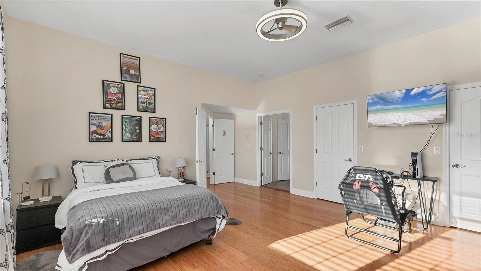 7300 COVE TER, SARASOTA, FL — photo 36